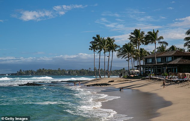 Kansas man charged with attempted murder after stabbing Hawaii dive captain
