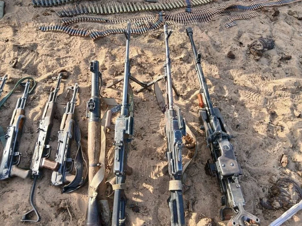 Russian troops defend Mali against jihadist advances despite local army failures.