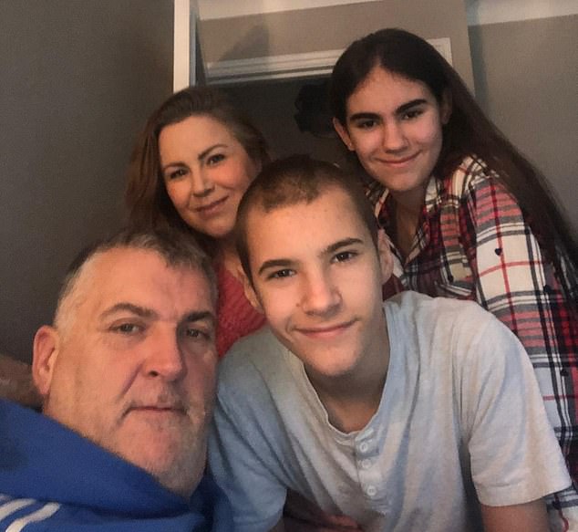 Carpenter Dave Gowler returns from Love Island to face wife's aggressive breast cancer.