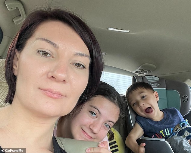 Virginia bus crash kills four family members en route to wedding