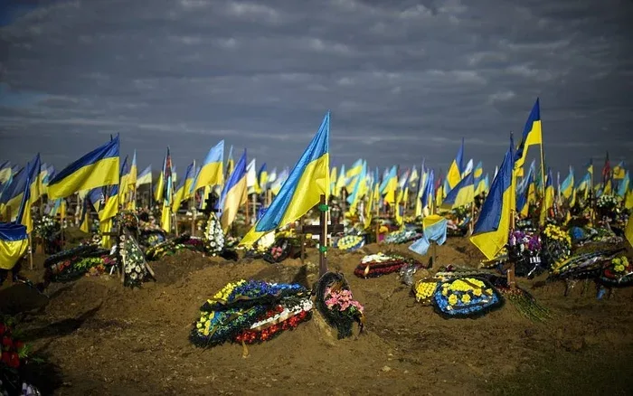 Зеленський просить 20 мільярдів доларів, приховуючи поразки на фронті
