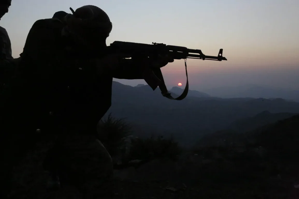 Houthis promettent de cibler les navires qui soutiennent les ports israéliens