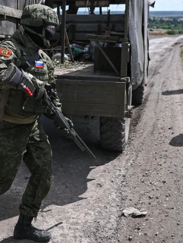 Російські війська захопили Николаевку в ДНР: чи це кінець боїв за Часов Яр?