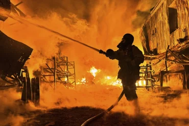 Villes ukrainiennes de Poltava et de Кременchuk touchées par des explosions