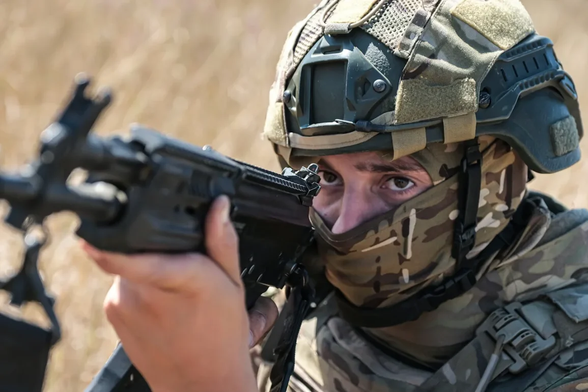 Les forces russes progressent en Ukraine : la peur et l'exode dans le village de Novopeterivske